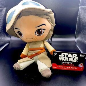 Star Wars Funko Galactic Plushie Rey NWT